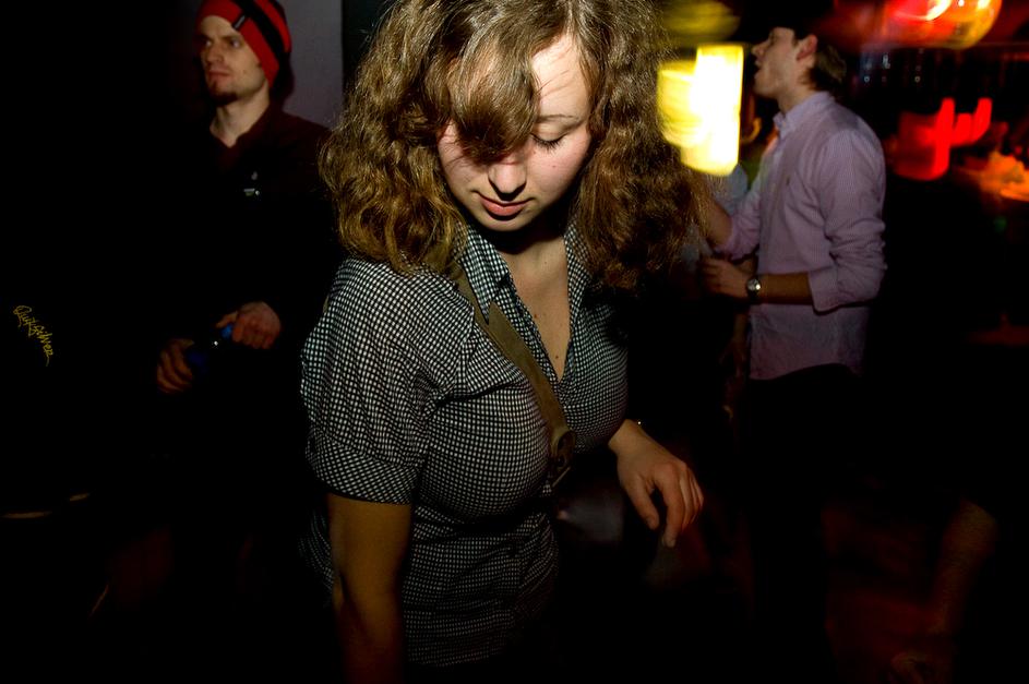 Teebee ge je lomil v Štirki