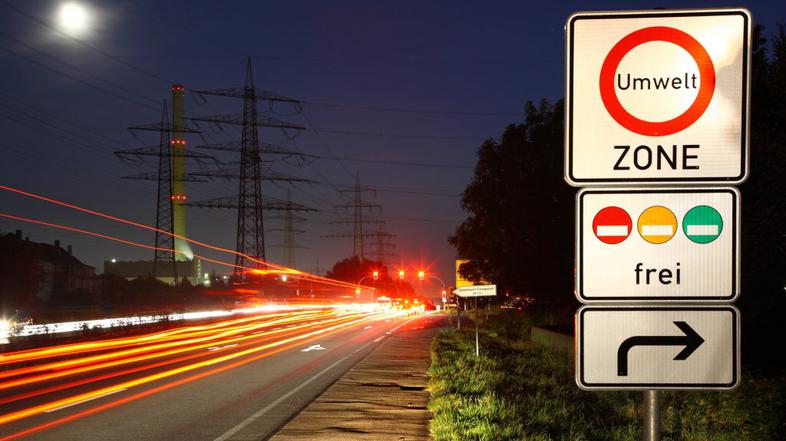 Okoljevarstvena cona, onesnaževanje avtov