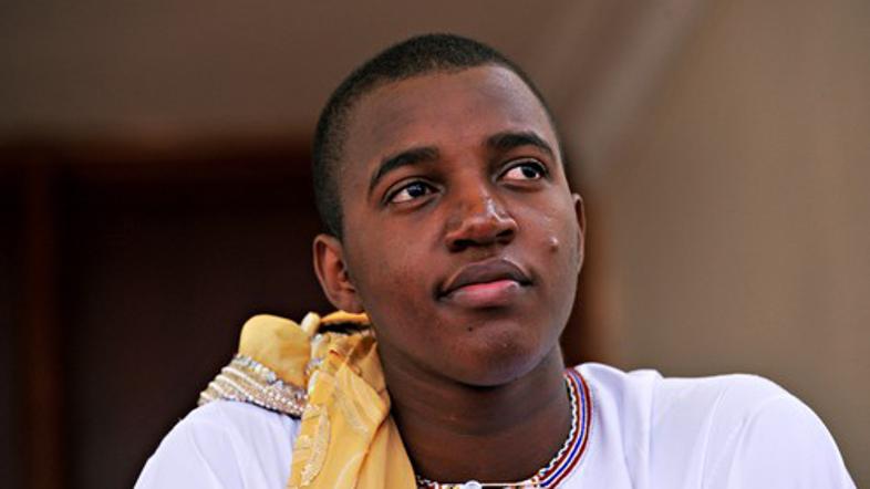 Oyo Nyimba Kabamba Iguru Rukidi