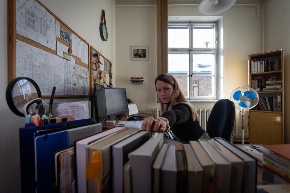 Plača, delo v pisarni | Avtor: Profimedia