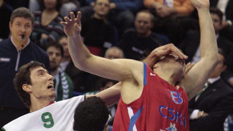 Matjaža Smodiša so v Moskvi ustavljali tudi na tak način. V tem primeru se je na