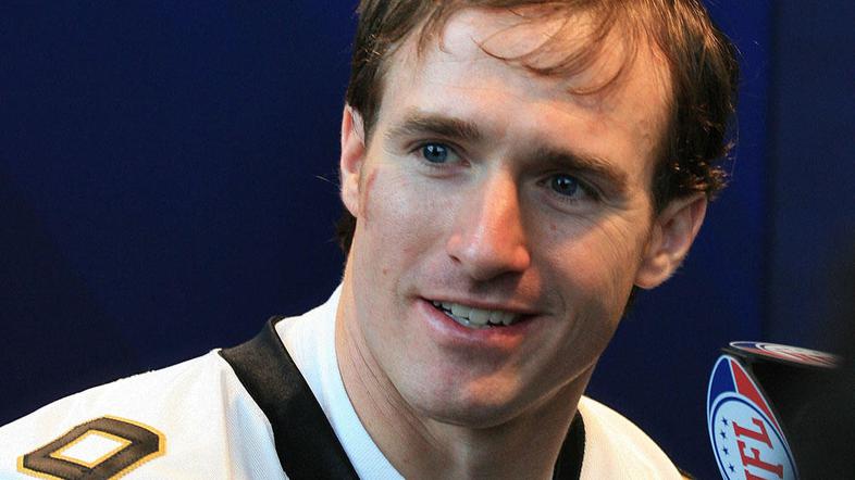 Drew Brees, ki je letos podal 40 touchdownov, bo na SB igral prvič. (Foto: EPA)
