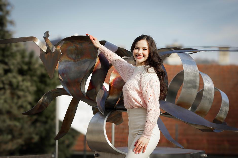 Rebeka Udvanc, Beesmetic | Avtor: Saša Despot