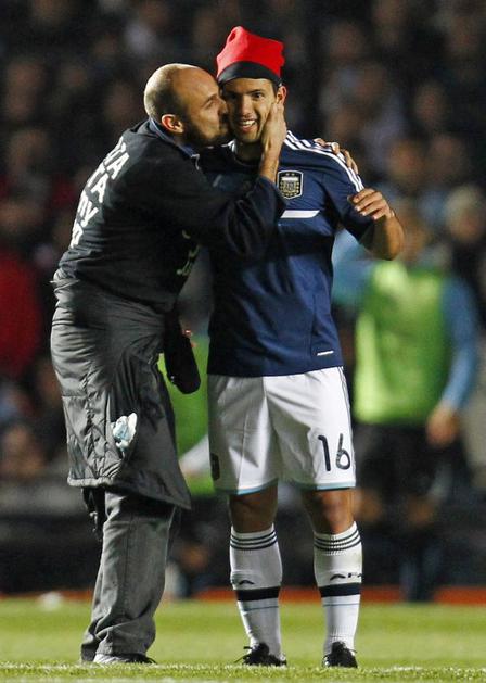 Jimmy Jump, Sergio Agüero