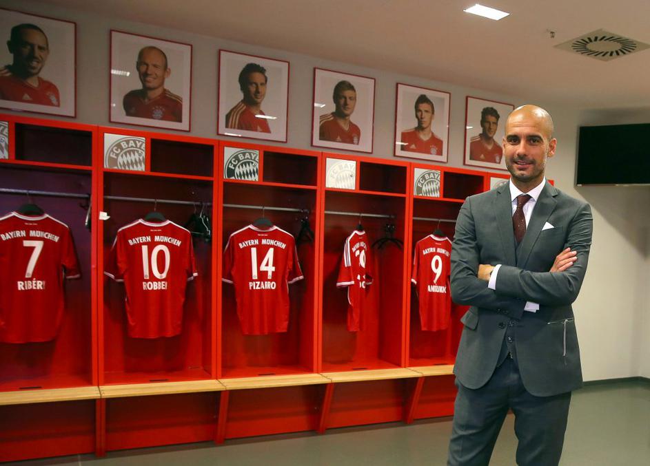 Pep Guardiola predstavitev Bayern Allianz Arena