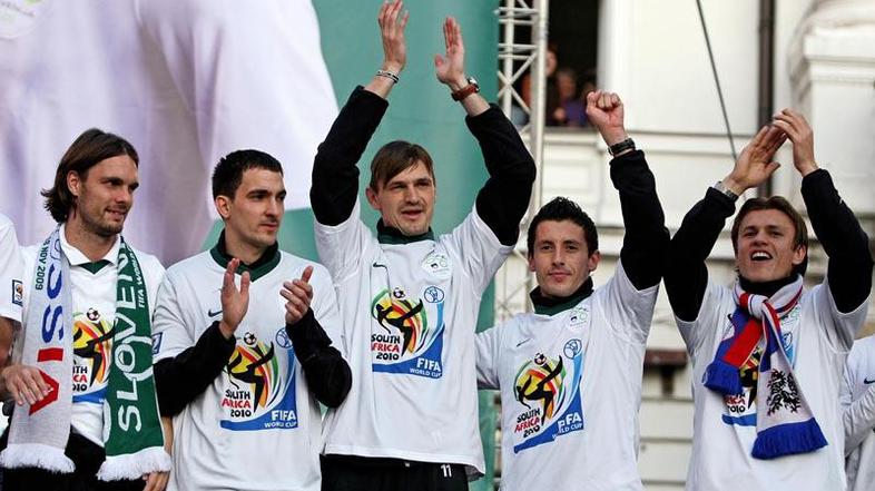 Milivoje Novaković na sprejemu na Prešernovem trgu v Ljubljani. (Foto: Saša Desp