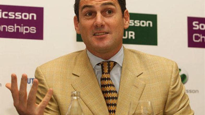 Larry Scott ne bo popuščal.