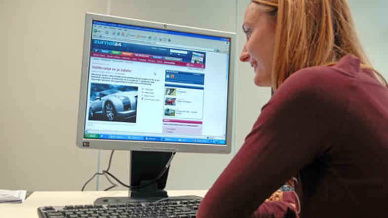 Na portalu zurnal24.si je najbolj priljubljena sekcija Magazin. Portal se sicer 