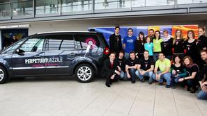 Ford Galaxy in Perpetuum Jazzile