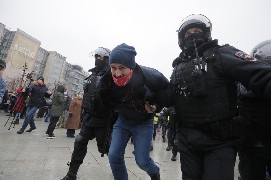 Protesti v Rusiji za izpustitev Navalnega. | Avtor: Epa