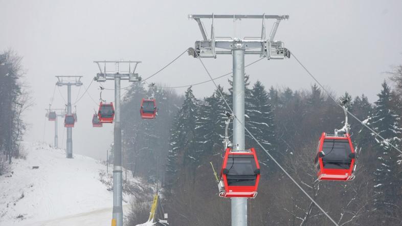 stajerska 11.01.10., mariborsko pohorje, smucanje, foto: nino verdnik