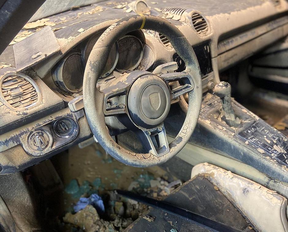 poplavljeni šporsche cayman GT4 RS | Avtor: RS Dynamics