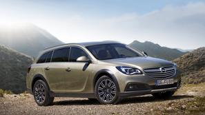 Opel insignia country tourer