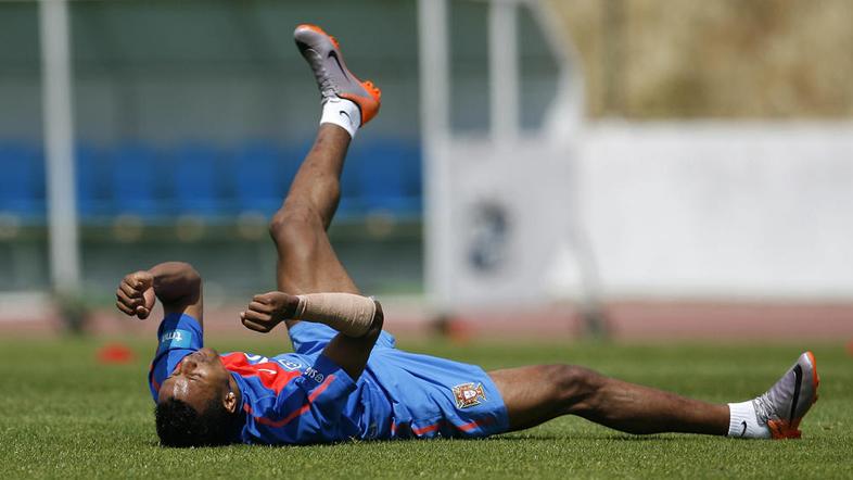 Nani se je poškodoval prav na zadnjem treningu Portugalske pred odhodom v JAR. (