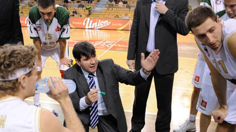 Memi Bečirovič in njegovi varovanci so sproščeni.