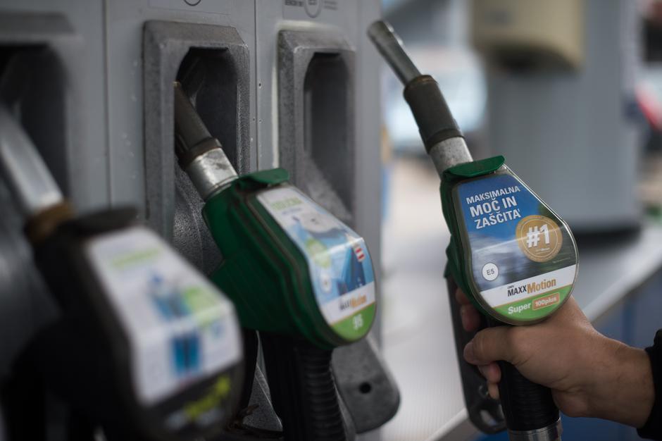 OMV bencin | Avtor: Anže Petkovšek