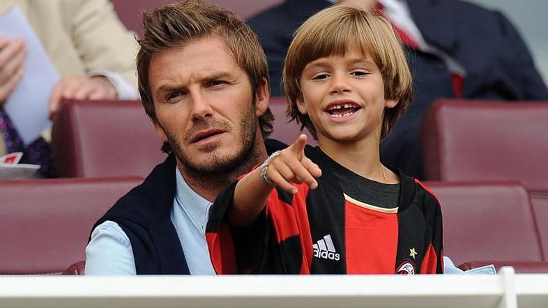 Romeo Beckham, srednji sin slavnega para, je 1. septembra dopolnil 8 let. 