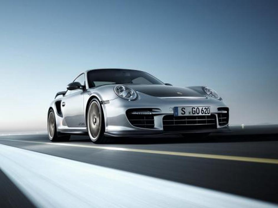 Porsche bo proizvedel le 500 primerkov porscheja 911 GT2 RS, v Nemčiji bo kupcem
