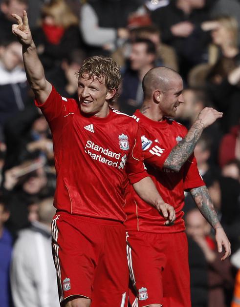 Dirk Kuyt Raul Meireles gol zadetek veselje proslavljanje slavje proslava