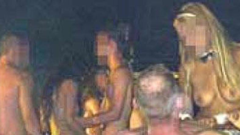 Fotografijo je časniku poslal bralec.