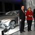 Prvi mož Daimlerja Dieter Zetsche si je v družbi nemške kanclerke Angela Merkel 