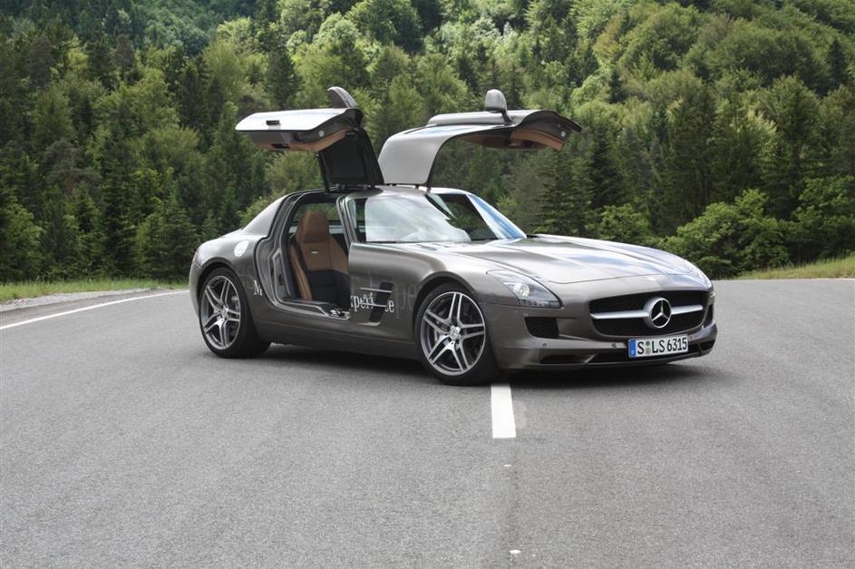 SLS AMG bo zaradi svoje ekstravagantnosti, napredne tehnike in izrazitih športni