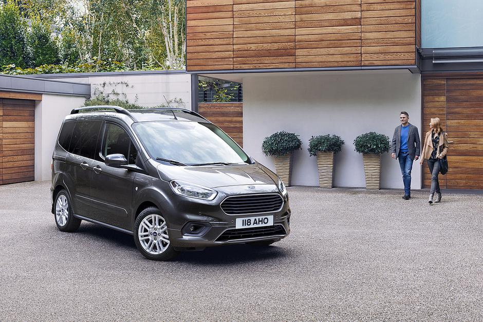 ford, ford transit, lgv, lahka gospodarska vozila, fort transit connect, ford transit custom, ford transit courier | Avtor: Ford
