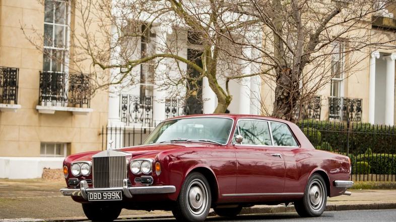 Rolls-royce corniche Jamesa Mayja