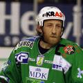 Kapetan Olimpije Tomaž Vnuk opozarja na pazljivo igro v obrambi.