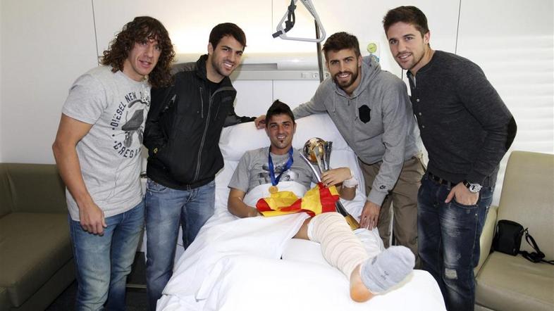 Villa Puyol Fabregas Pique Fontas bolnišnica obisk okrevanje operacija zlom noge