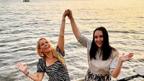 Anika Horvat in Tinkara Kovač