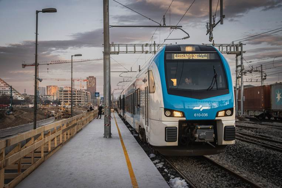 Začasni peron na Dunajski cesti | Avtor: Slovenske železnice