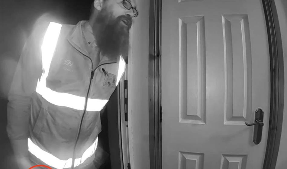 Koper: Naročil  hrano, dostavljavec ga je pretepel