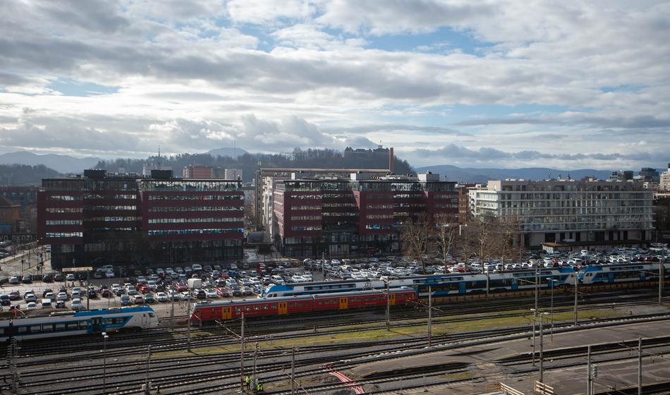 Požar v centru Ljubljane: Poškodovanih ni