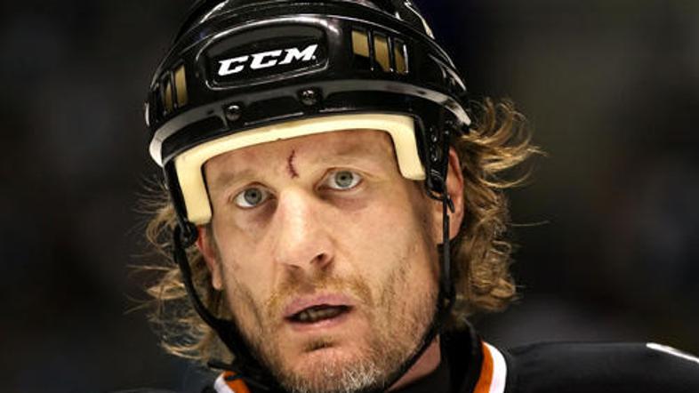 Jeremy Roenick: bolj star, bolj natančen.