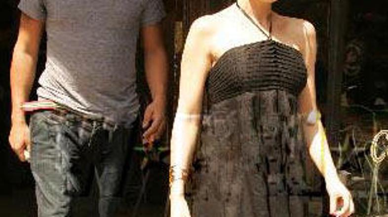 Strast med Kylie in Andrésom naj bi ugašala.