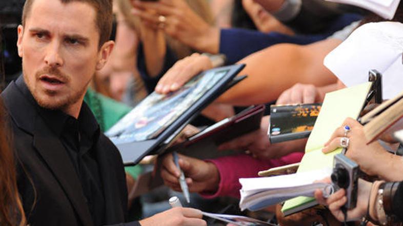 Britansko tožilstvo je umaknilo ovadbo zoper Balea.