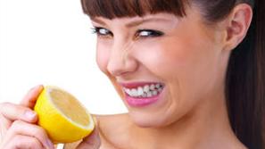 Limona pospešuje prebavo in s tem pripomore k zdravemu hujšanju.