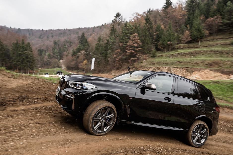 BMW X5 | Avtor: Žiga Intihar/BMW