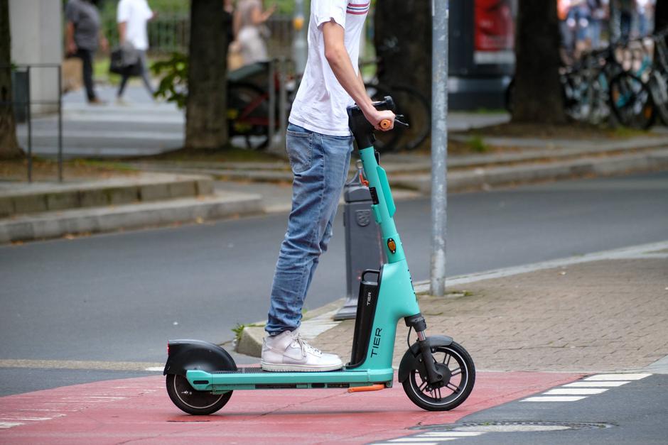 E-skiro, električni skiro | Avtor: Profimedia