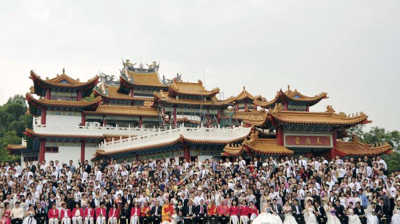 Na Kitajskem velja, da je 11.11. dober dan za poroko in slovo od samskega življe