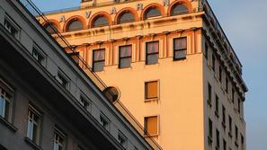 Obnova zgornjih nadstropij Nebotičnika bo stala okoli pet milijonov evrov. (Foto