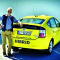 slovenija 07.09.12, Igor Medved, taksist, rumeni taxi, toyota Auris, foto: Anze 
