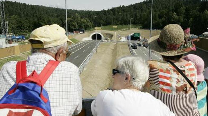 Skozi predor Šentvid se boste lahko vnovič zapeljali že v noči na četrtek.