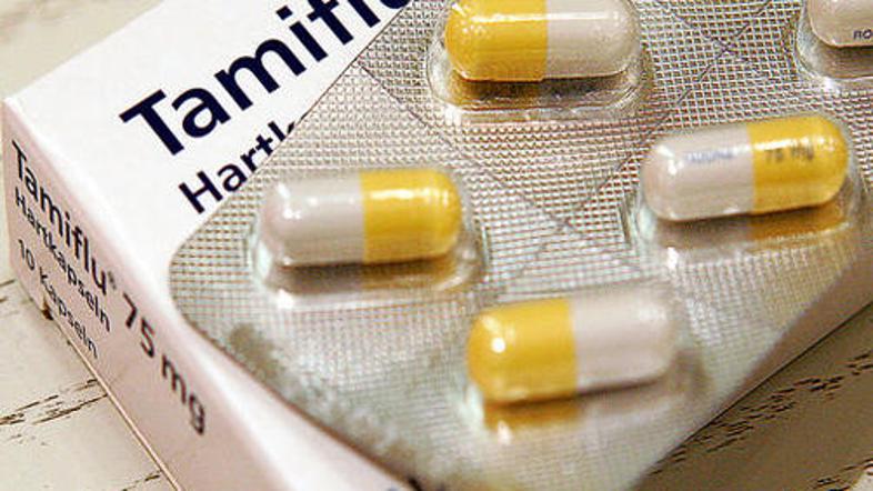 Spletni kriminalci prek interneta prodajajo lažne tamifluje.