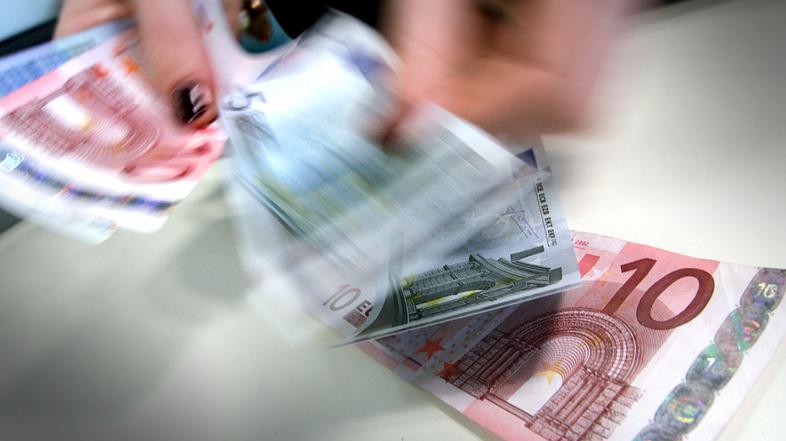 Denar, evri, štetje denarja