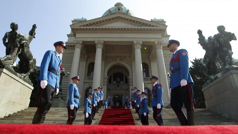 Pred prisego novega parlamenta v Beogradu