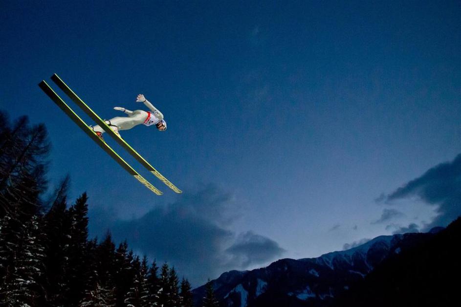 Morgenstern SP svetovno prvenstvo velika skakalnica prvi trening