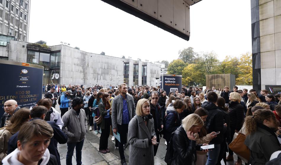 To so pokazale raziskave o plačah, prihajajo spremembe