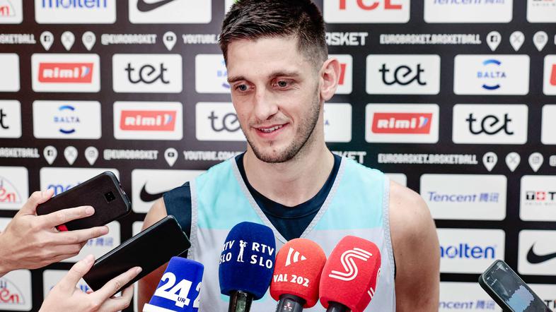 eurobasket 2025, trening slovenska košarkarska reprezentanca, martin krampelj